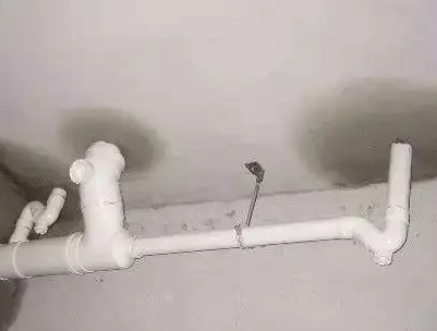 泸水卫生间测漏水的几种情景